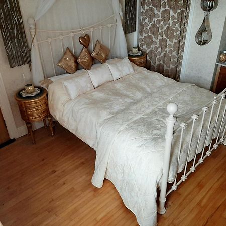 Bed and Breakfast Glenart House Трамор Экстерьер фото