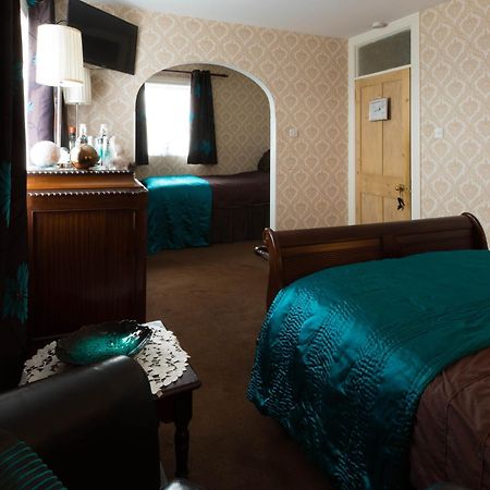 Bed and Breakfast Glenart House Трамор Экстерьер фото