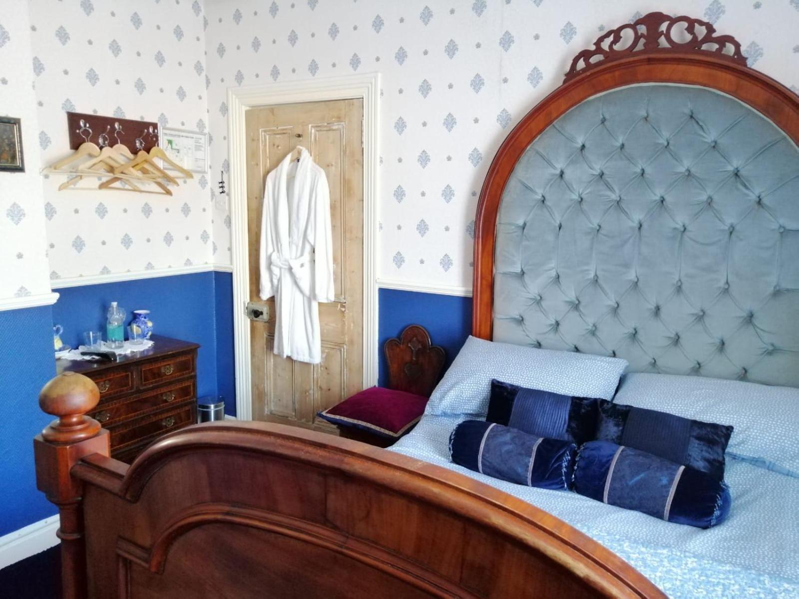 Bed and Breakfast Glenart House Трамор Экстерьер фото